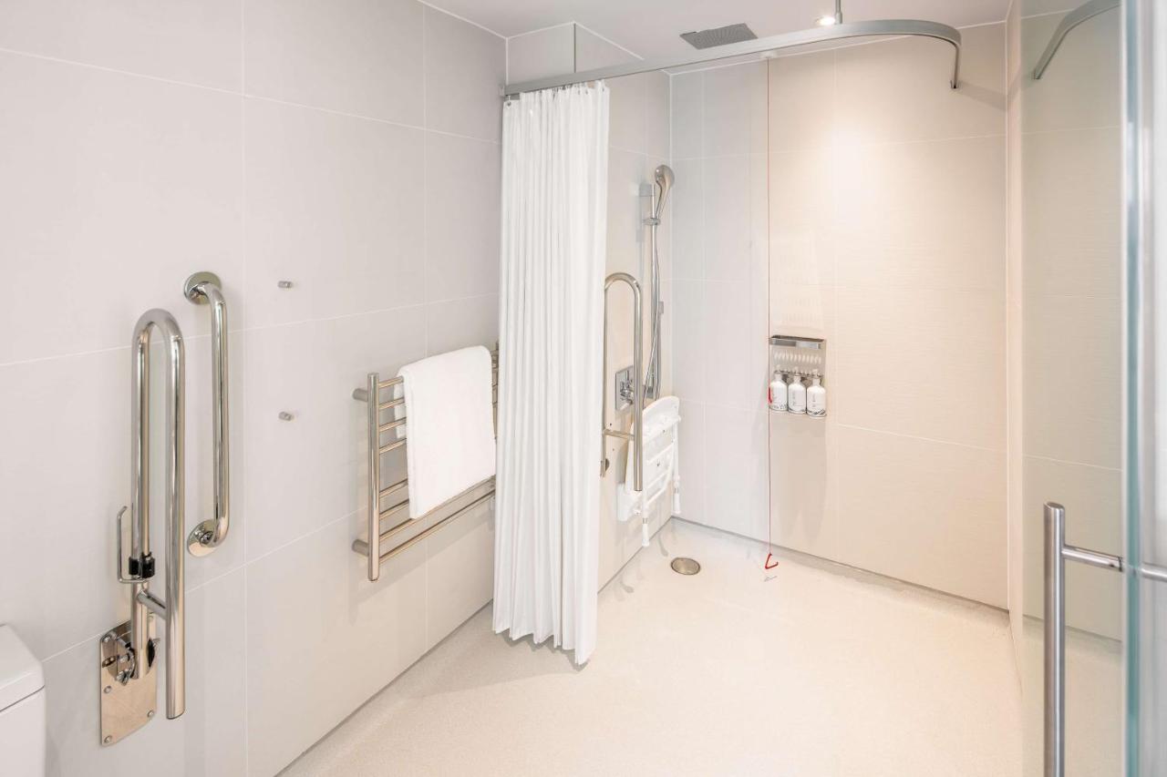 Hotel Yotel 4*