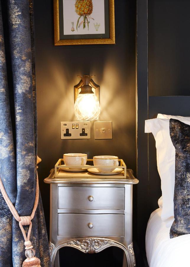 The Kings Arms Pub & Boutique Hotel