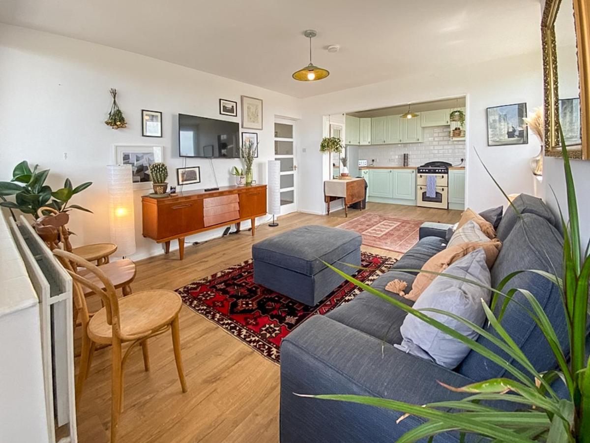 Pass The Keys Spacious 2bedroom Flat With Views In Bridge Appartement