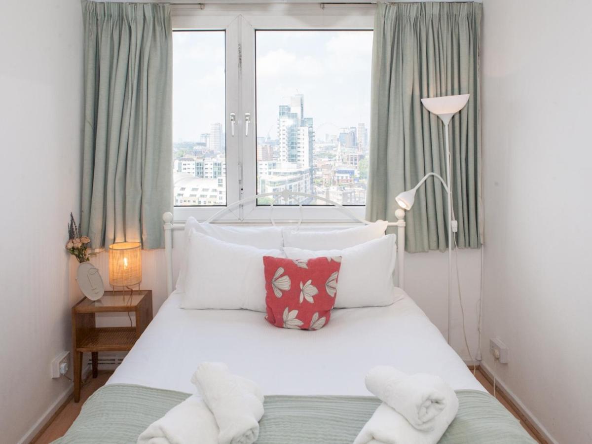 Appartement Pass The Keys Spacious 2bedroom Flat With Views In Bridge Londen