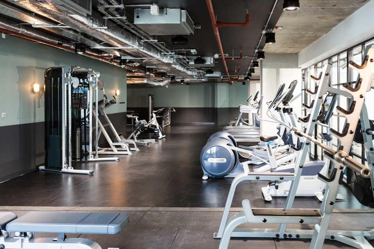 Appartement Studios, And Private Bedrooms With Shared Kitchen At Chapter Kings Cross In Londen