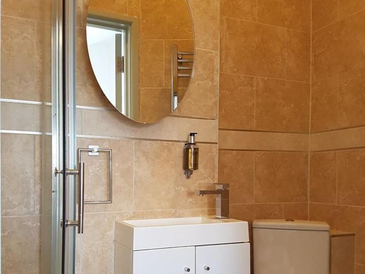 Forest House Hotell 3*