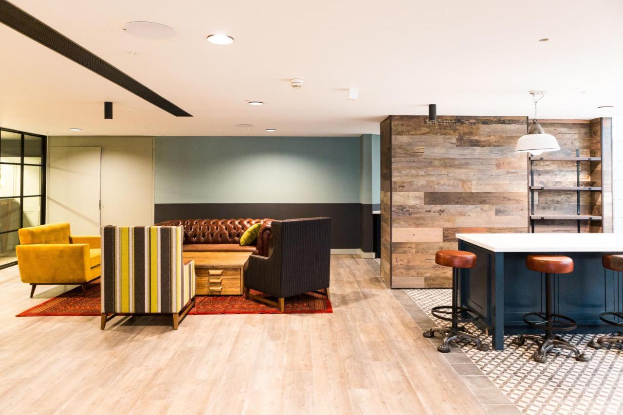 Studios, And Private Bedrooms With Shared Kitchen At Chapter Kings Cross In Appartement *