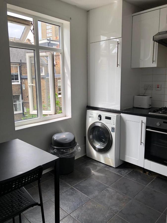 Pleasant Two Bed-Room Flat Near Portobello Market *