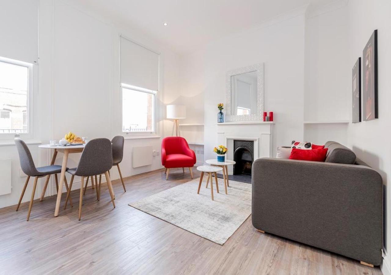 Appartement White Piccadilly Luxury Flat Londen