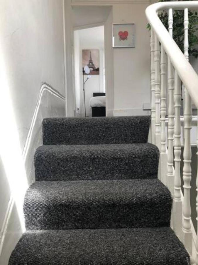 Entire 2 Bed-Room Flat Near Portobello Market Appartement