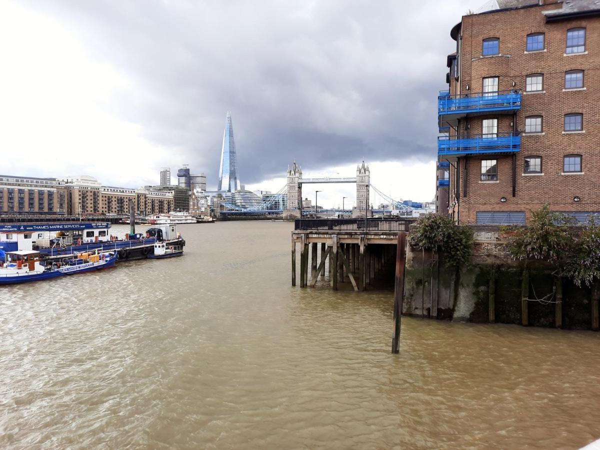 Mandy Sue Bateau-hôtel Londres