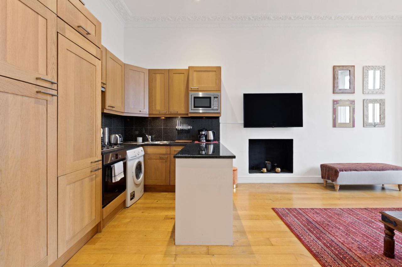 Elegant Flat In Bayswater, West Lejlighed