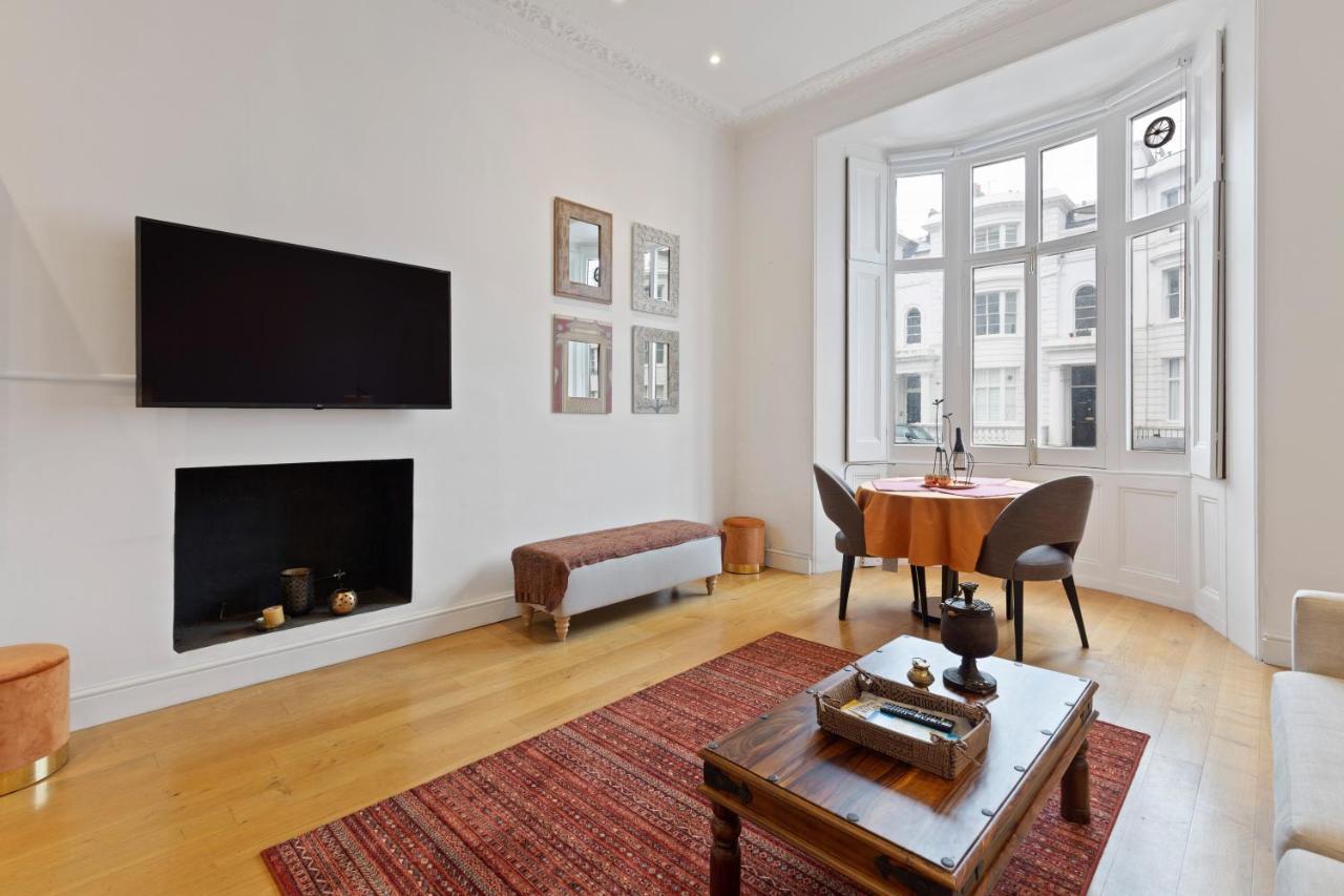 Elegant Flat In Bayswater, West Lejlighed