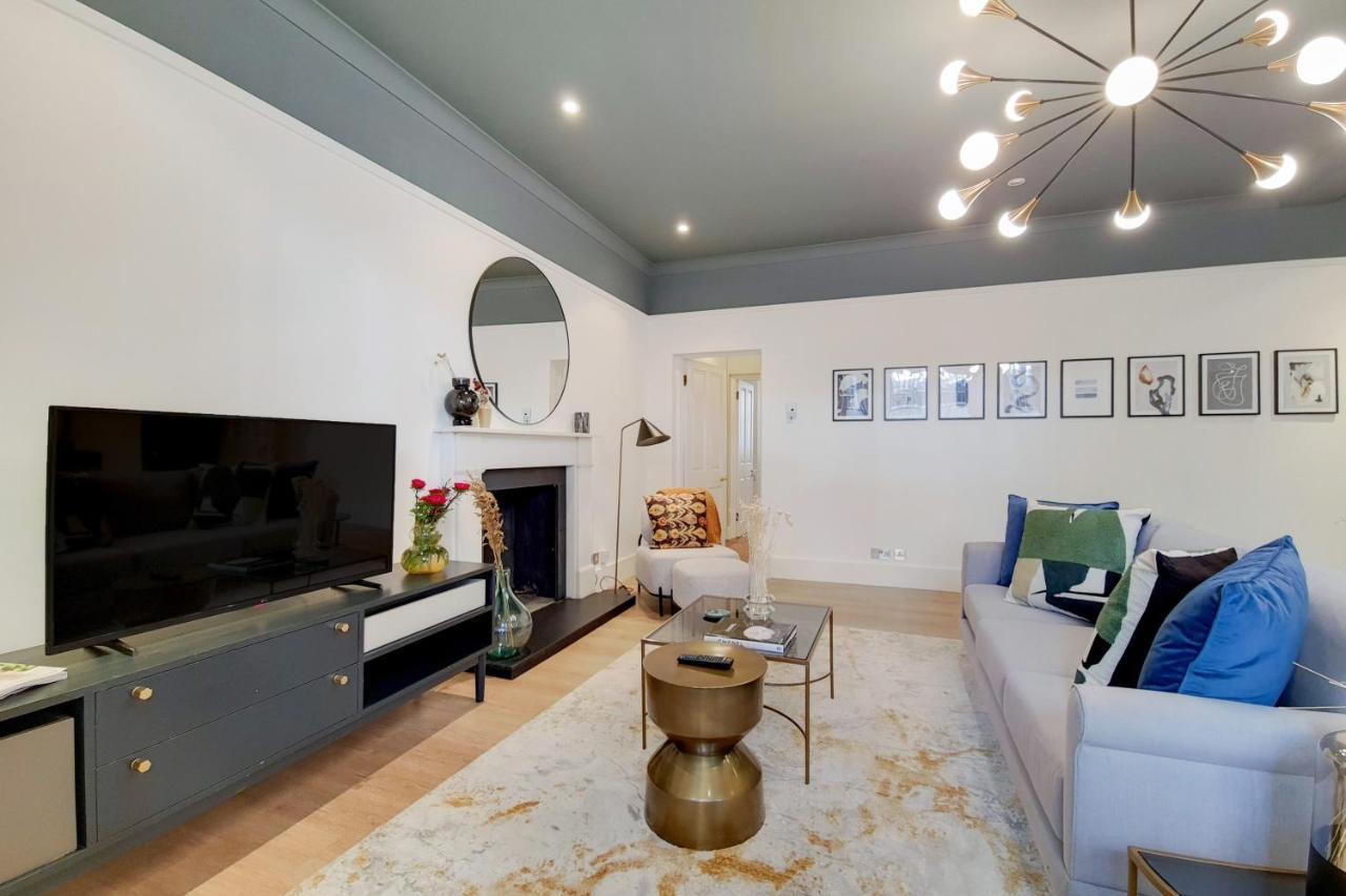 The Heart Of South Kensington - Modern & Spacious 1bdr Leilighet