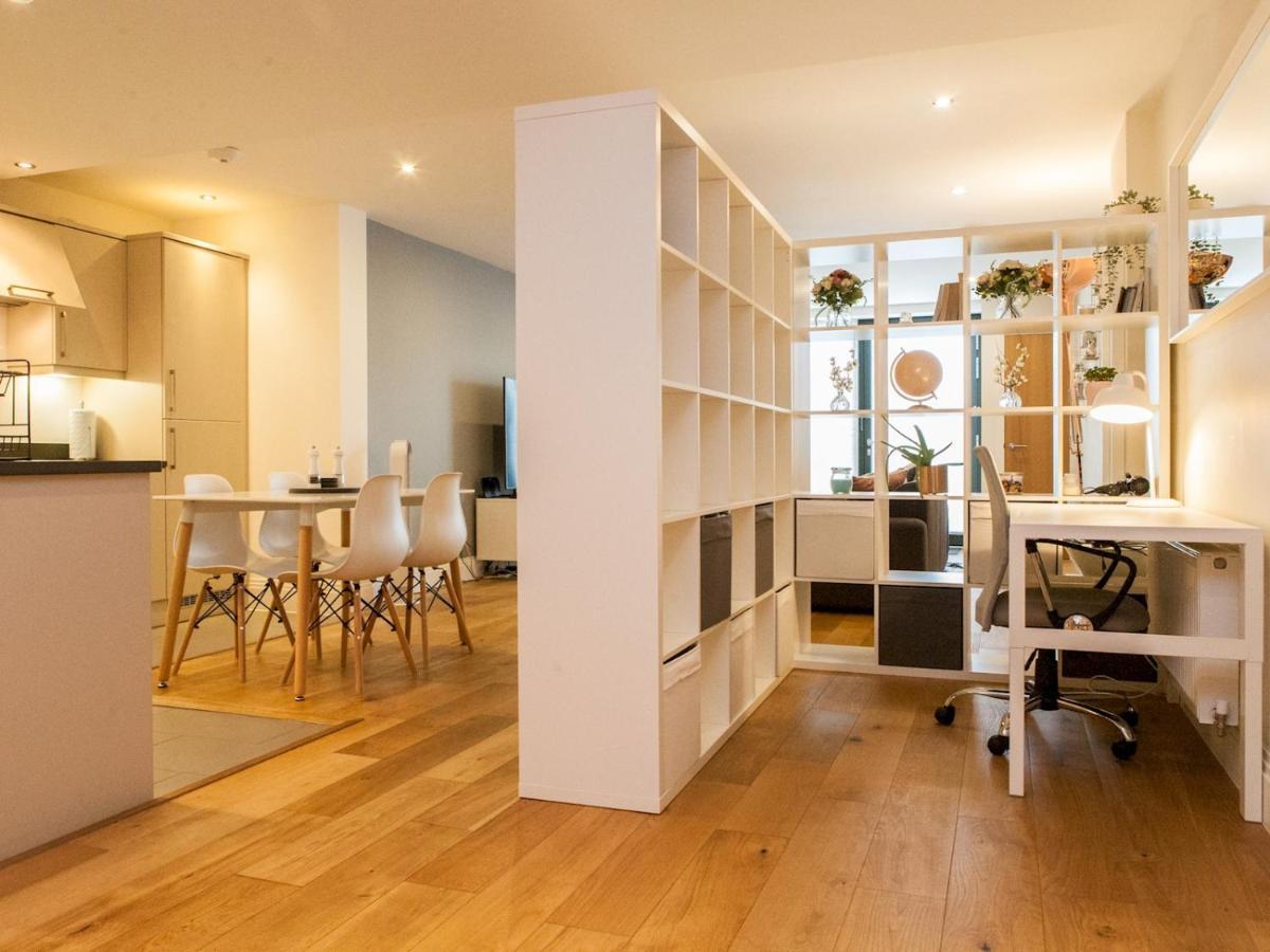 Pass The Keys Large And Modern Studio Flat In South East * Londen