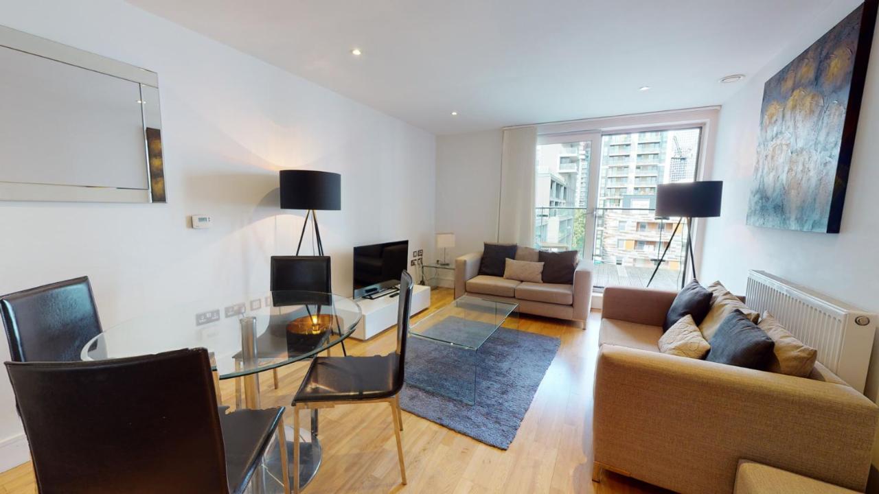 Mysquare Two Bedroom Serviced In Indescon Square *