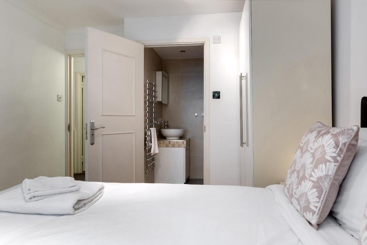 Spacious 3 Bedroom In Covent Garden Londen