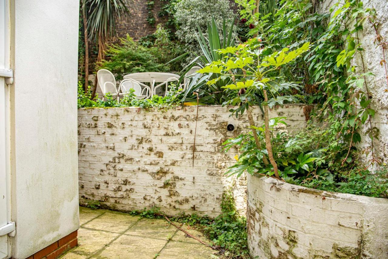 Bright Chelsea Garden Nest * Londres