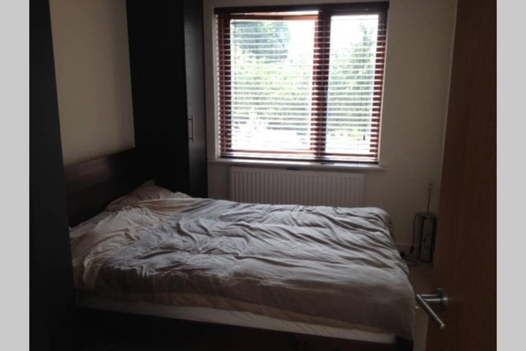 Charming Flat In Golders Green With Parking Space Appartement Londen