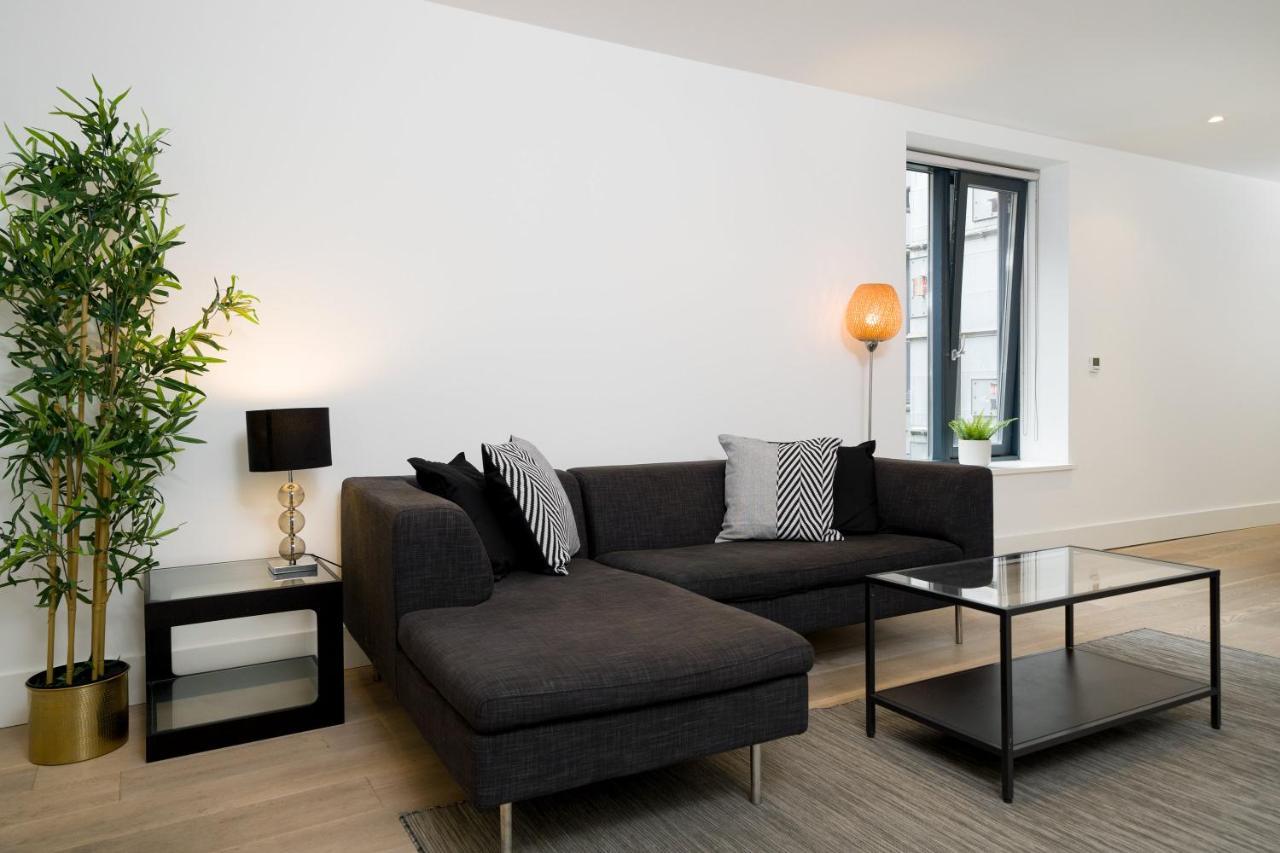 New! Luxury! 2Bedr/3 Beds/2,5Bath! Covent Garden ! Lägenhet *