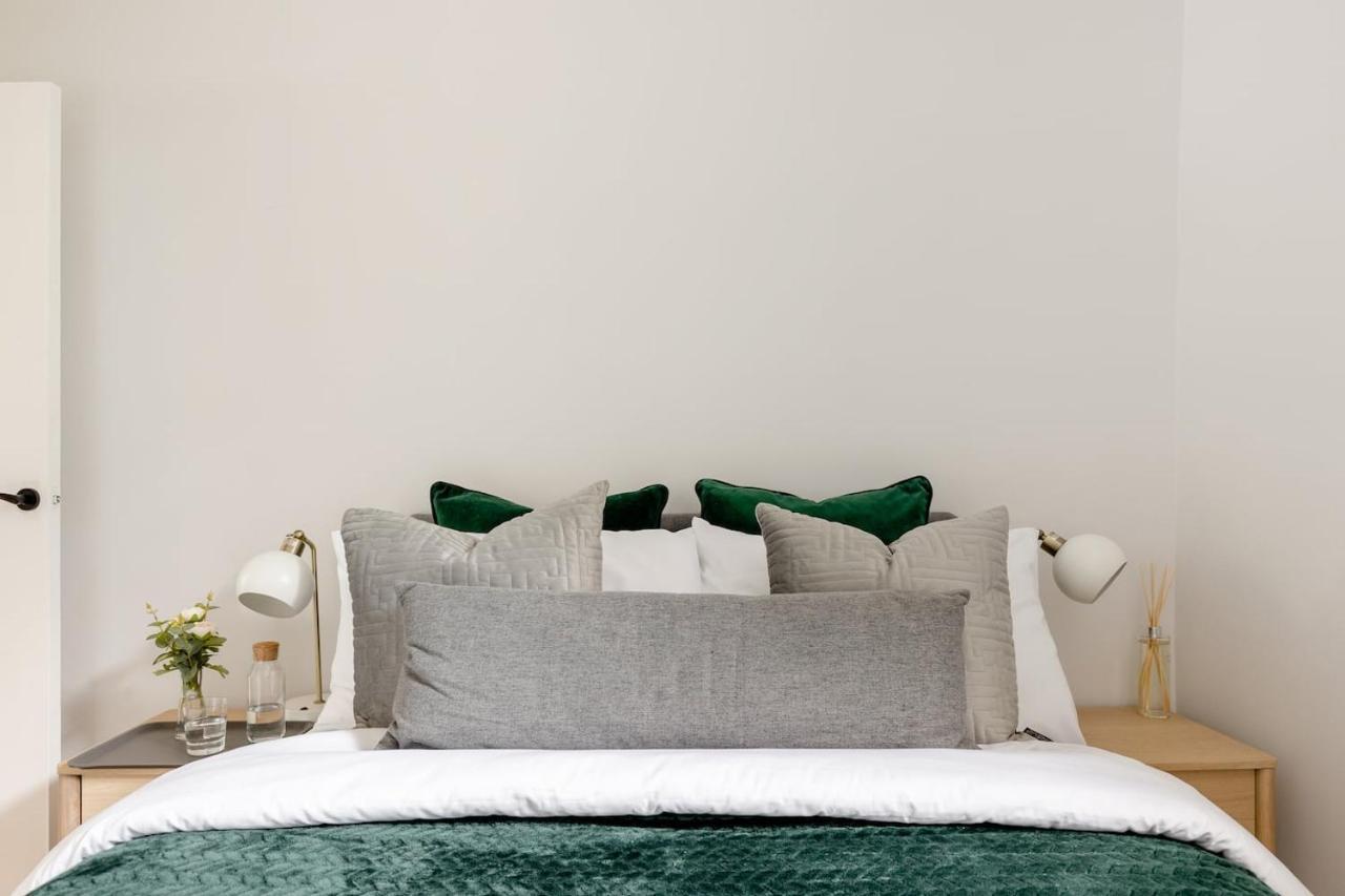 Lägenhet Lovely 2 Bedroom In West Hampstead,