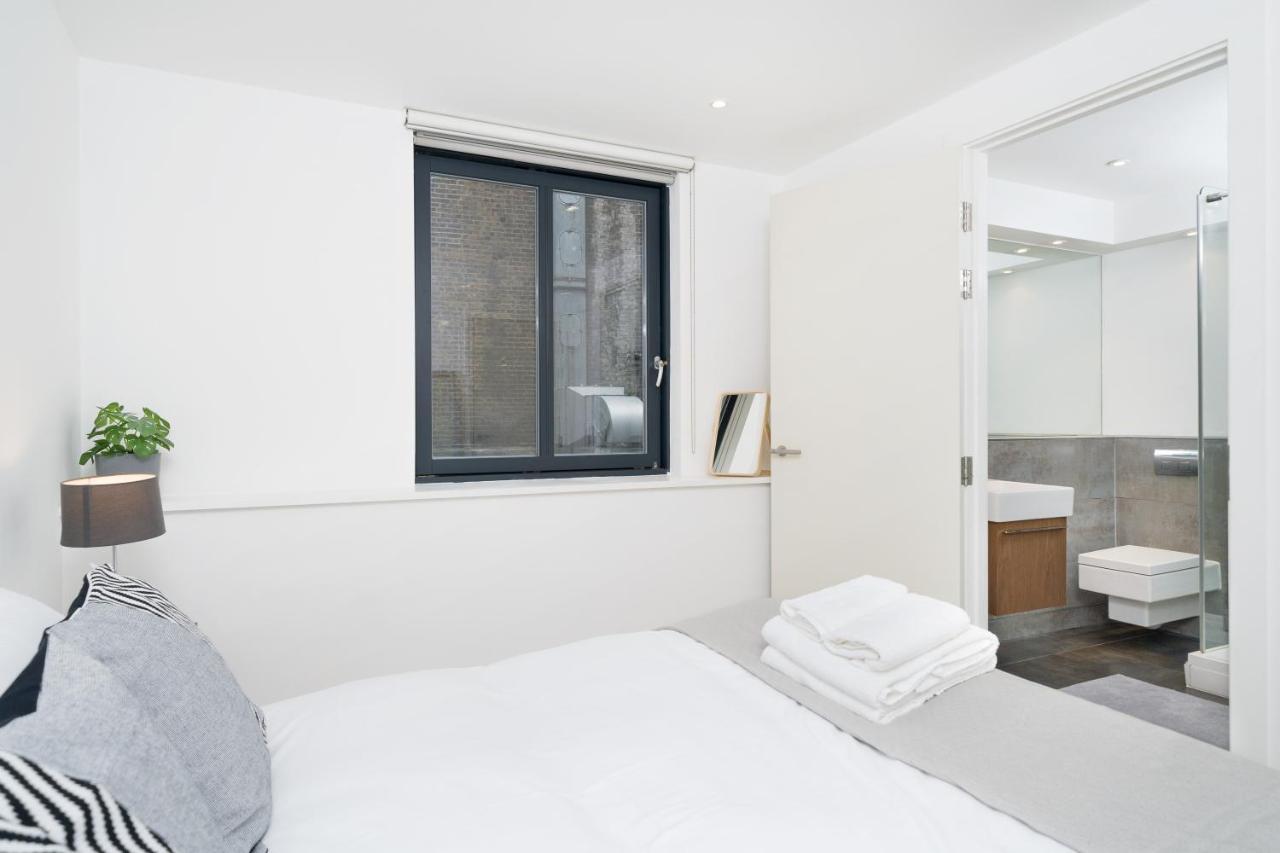 New! Luxury! 2Bedr/3 Beds/2,5Bath! Covent Garden ! Lägenhet London