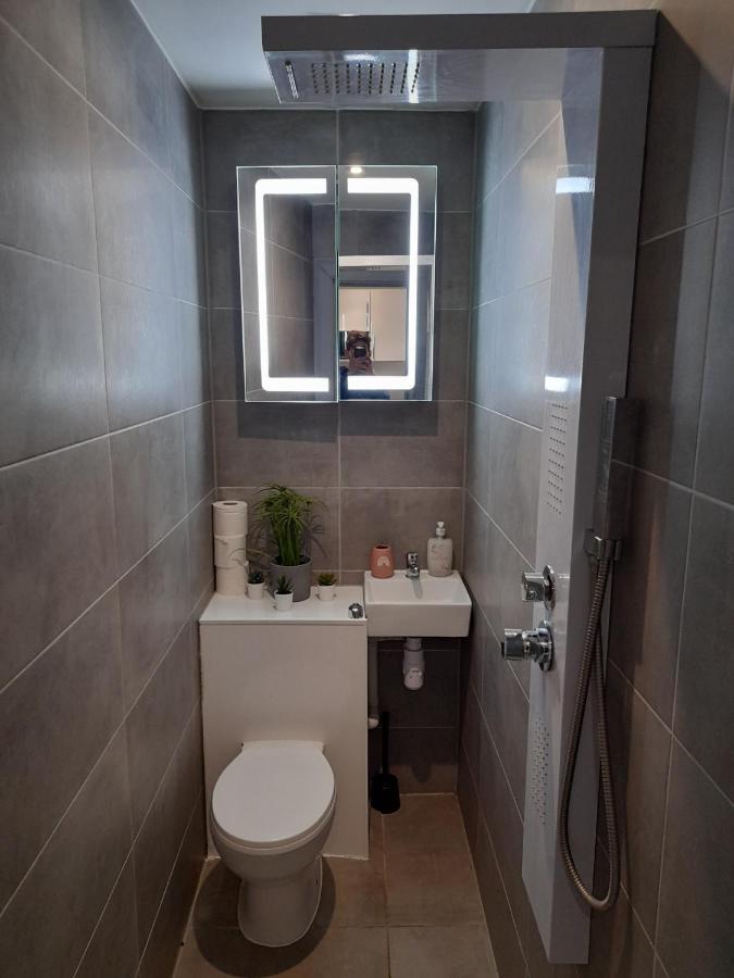 Homestay Lovely Double In Shared 3 *