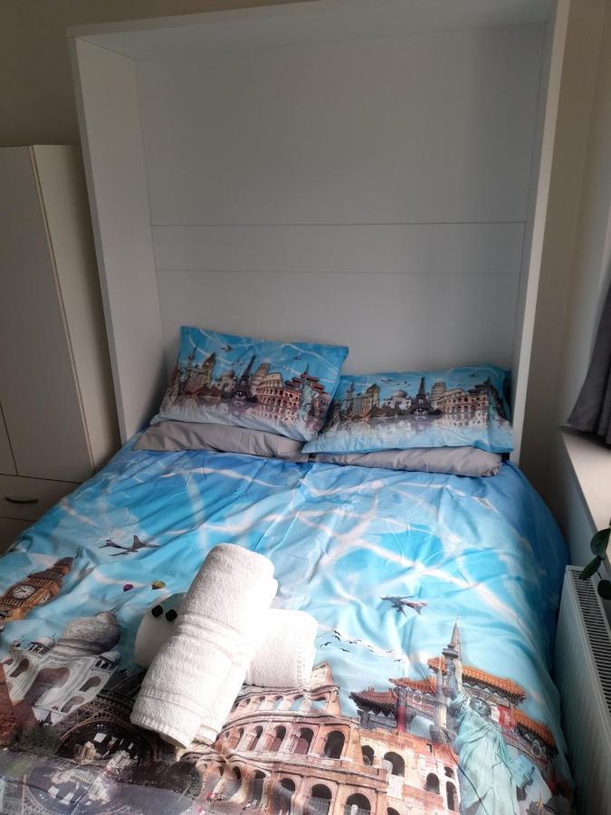 Lovely Double In Shared 3 Homestay