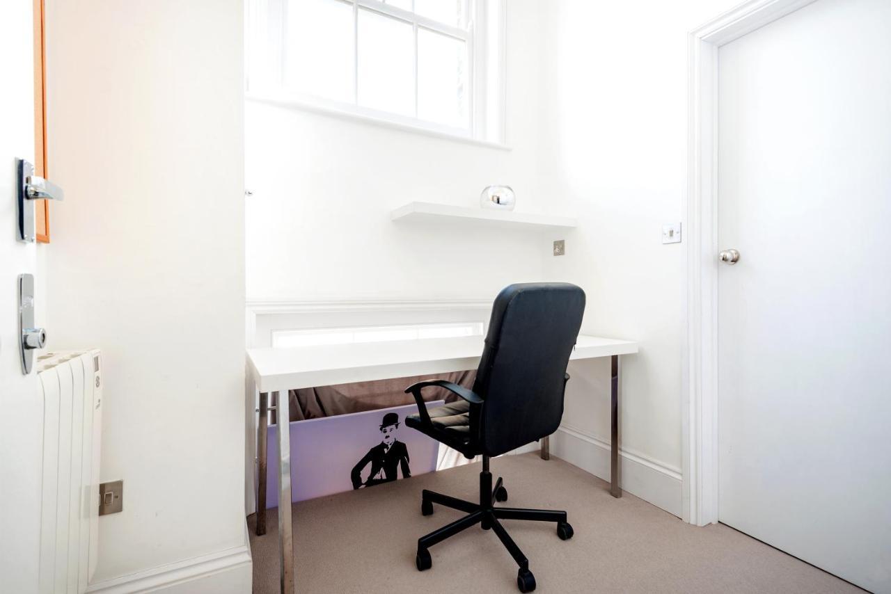 Apartment Stunning One Bedroom In Location London