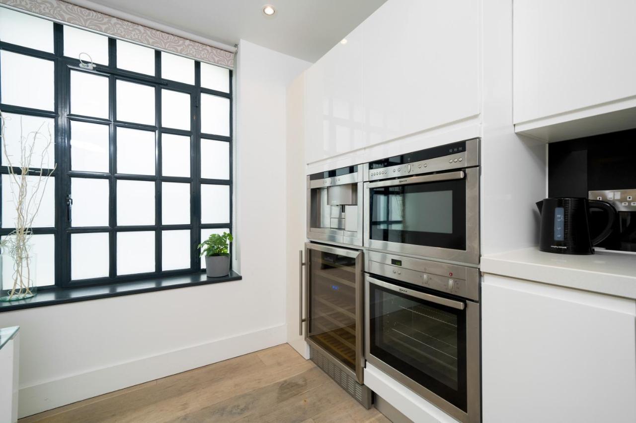 New! Luxury! 2Bedr/3 Beds/2,5Bath! Covent Garden ! Lägenhet