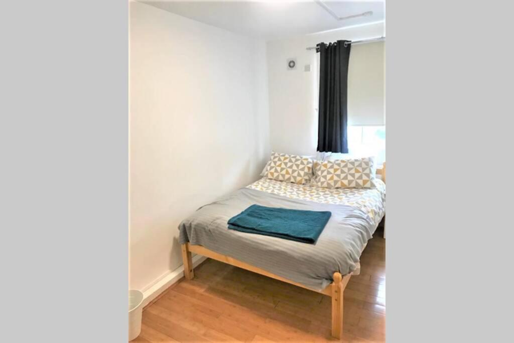 Stunning Lovely 3- Bedroom Fulham With Roof Terraces * Londra