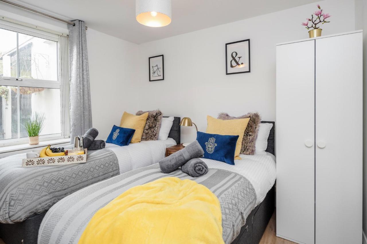 Stunning 2-bed Apt - Free Parking - Camden - - Zoo - Shop - Events *