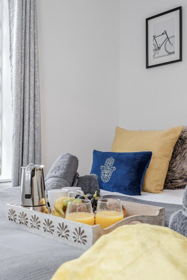 Apartment Stunning 2-bed Apt - Free Parking - Camden - - Zoo - Shop - Events London