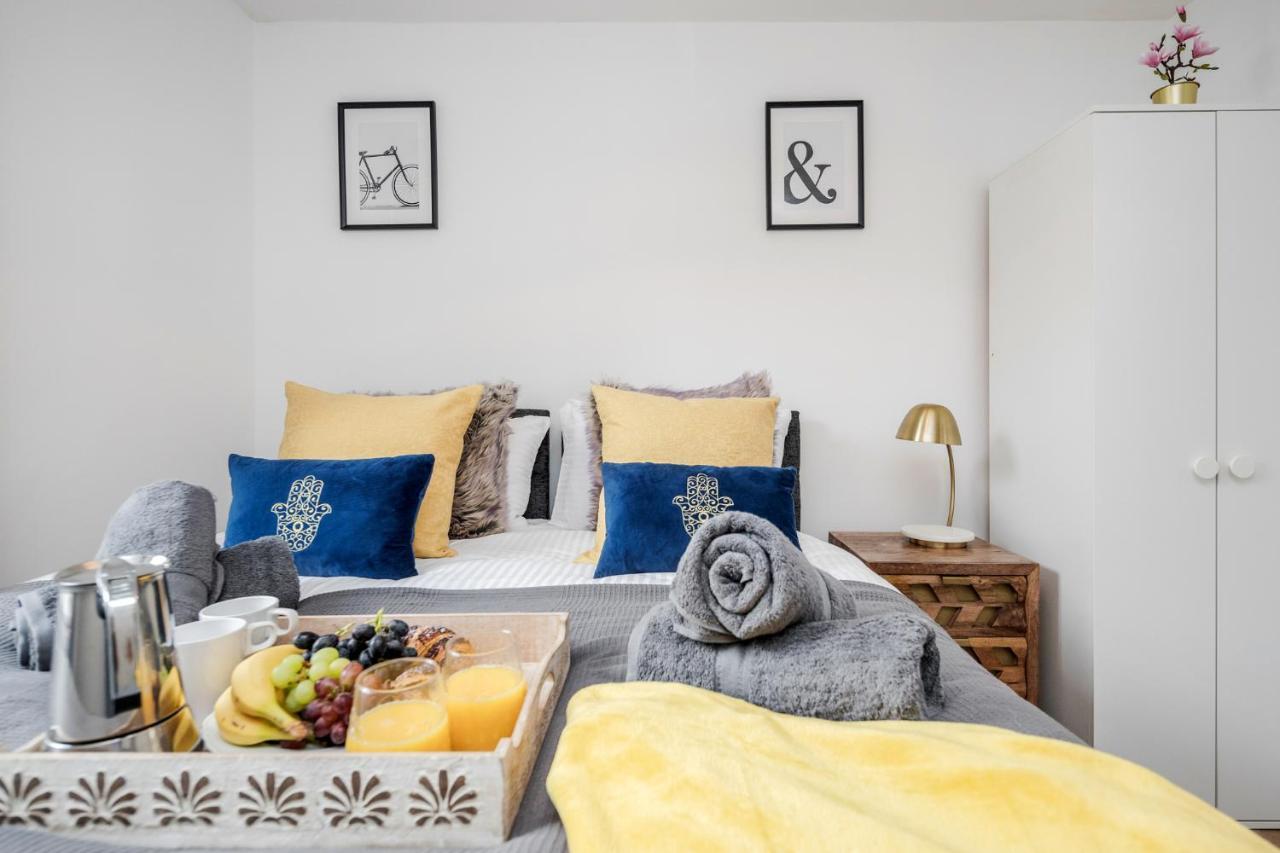 Stunning 2-bed Apt - Free Parking - Camden - - Zoo - Shop - Events * London