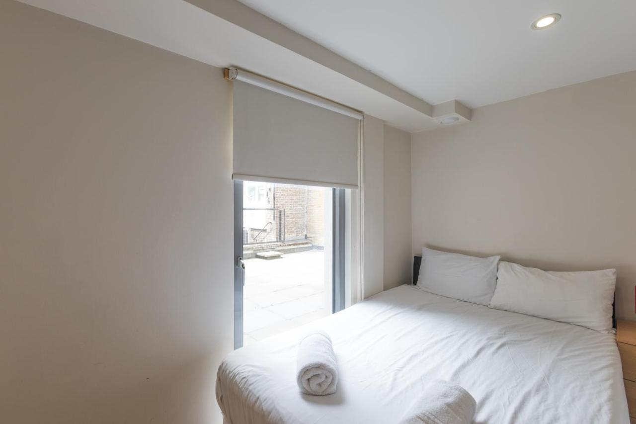 Modern 2 Bed 2 Bath With Outdoor Space Hyde Park Apartment London