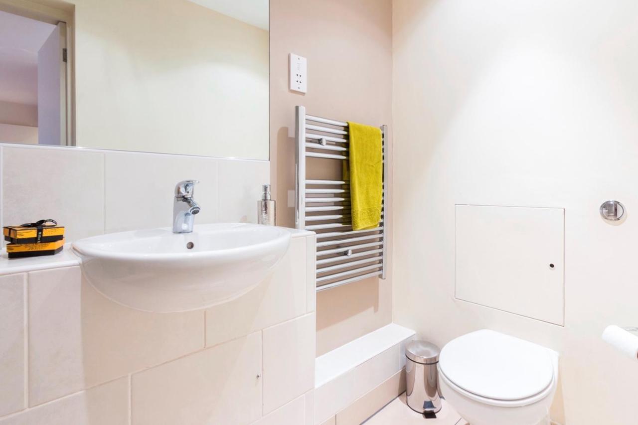 10 Eagle Court, Farringdon Apartment London
