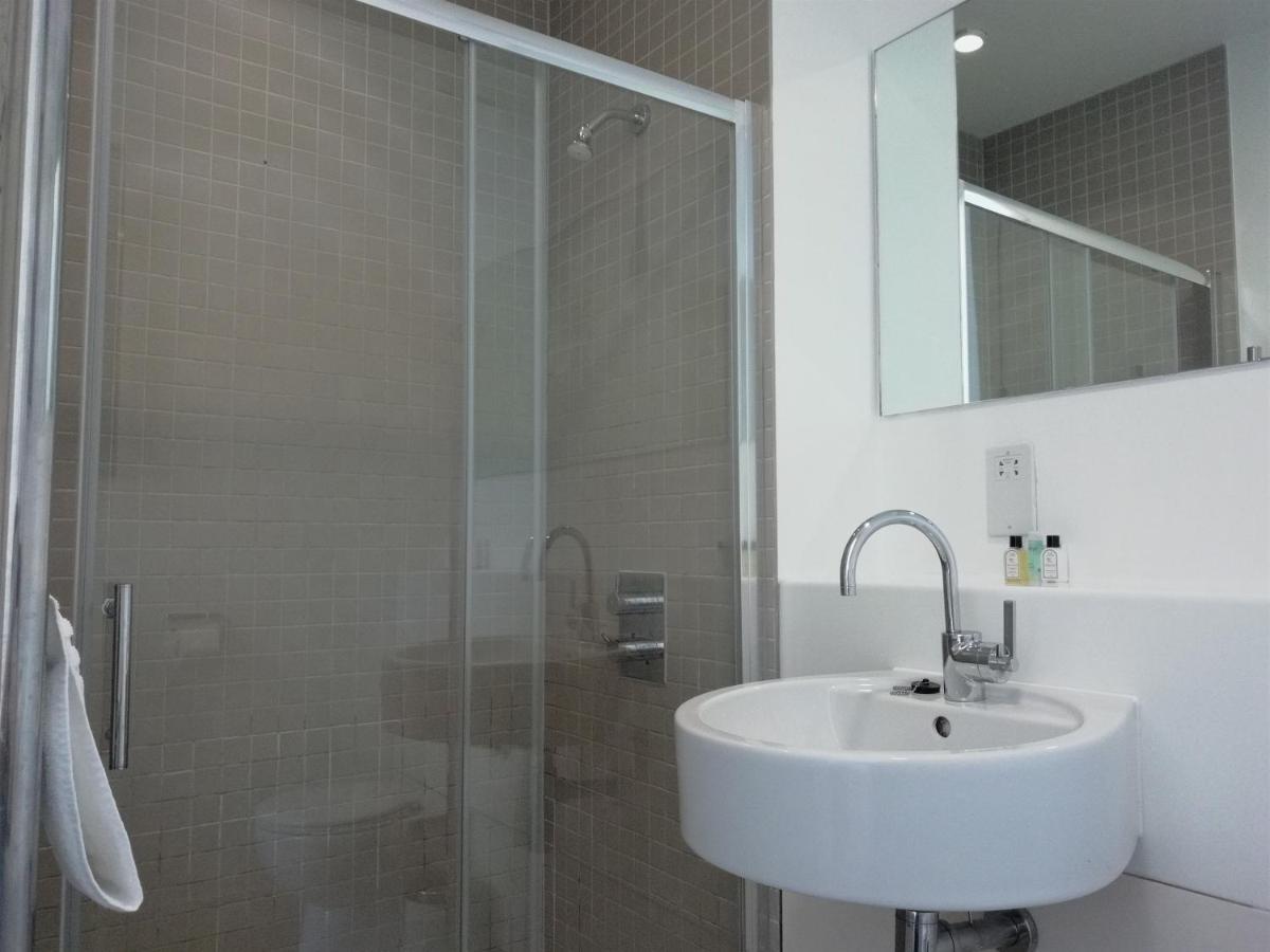 Leather Lane Serviced * London