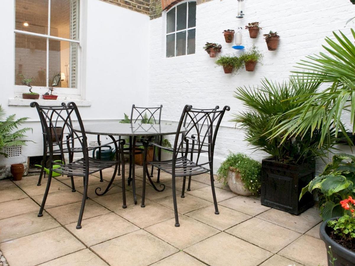 Pass The Keys Garden In Stockwell Appartement Londen