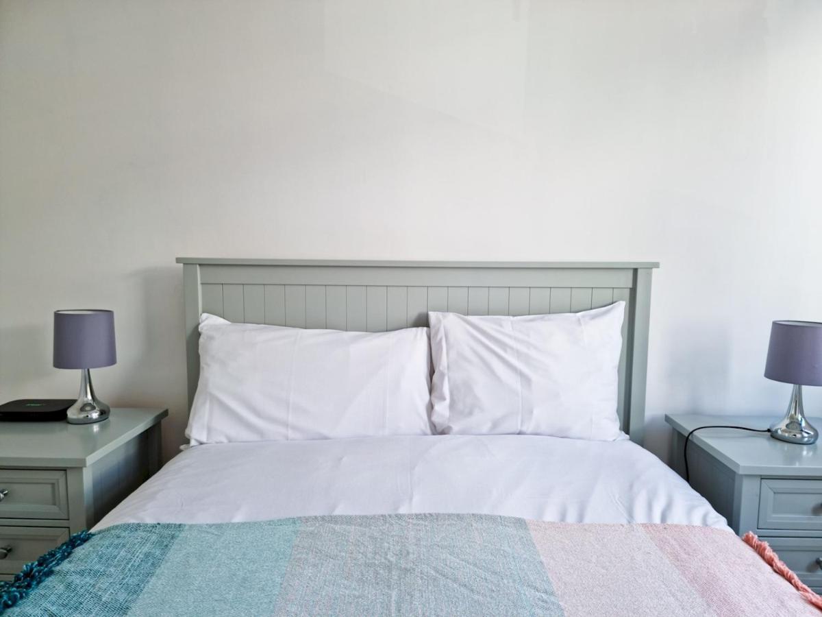 Pass The Keys Wimbledon Hideaway * London