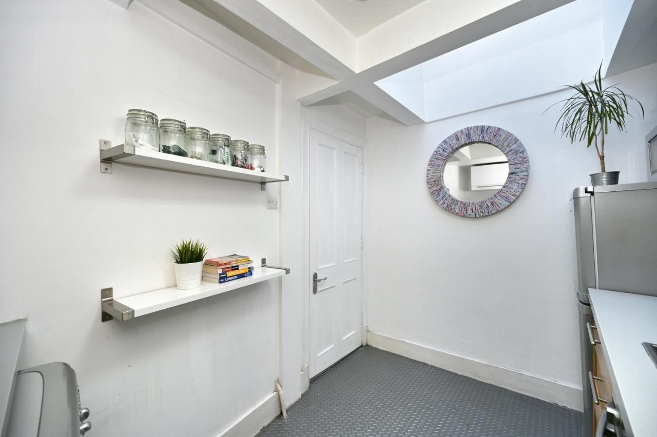 Apartment Soho, Piccadilly & Chinatown - Two Bedroom & Two Double Beds