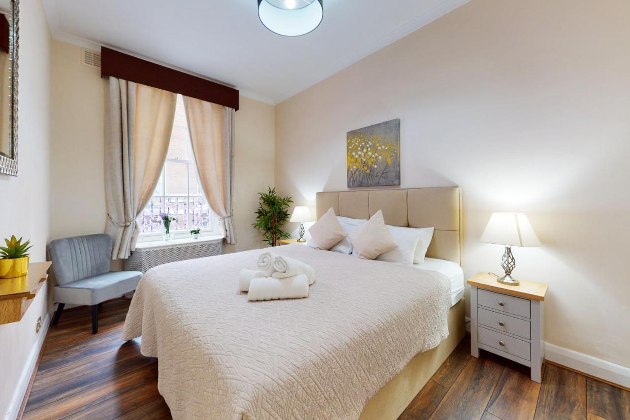 Park Lane Apartments/shaw House London