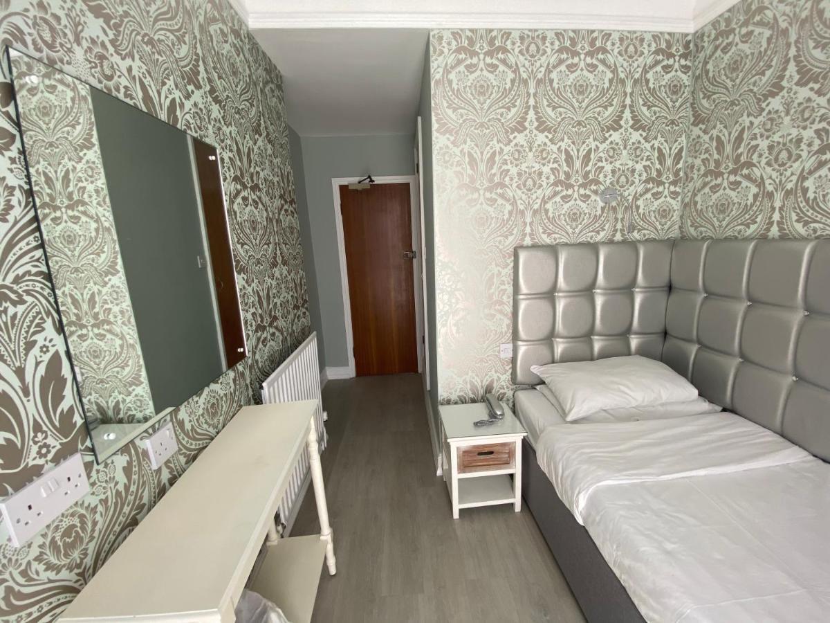 Hotel Swinton London