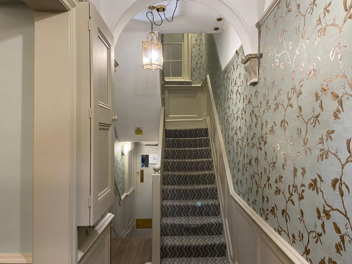 Hotel Swinton London