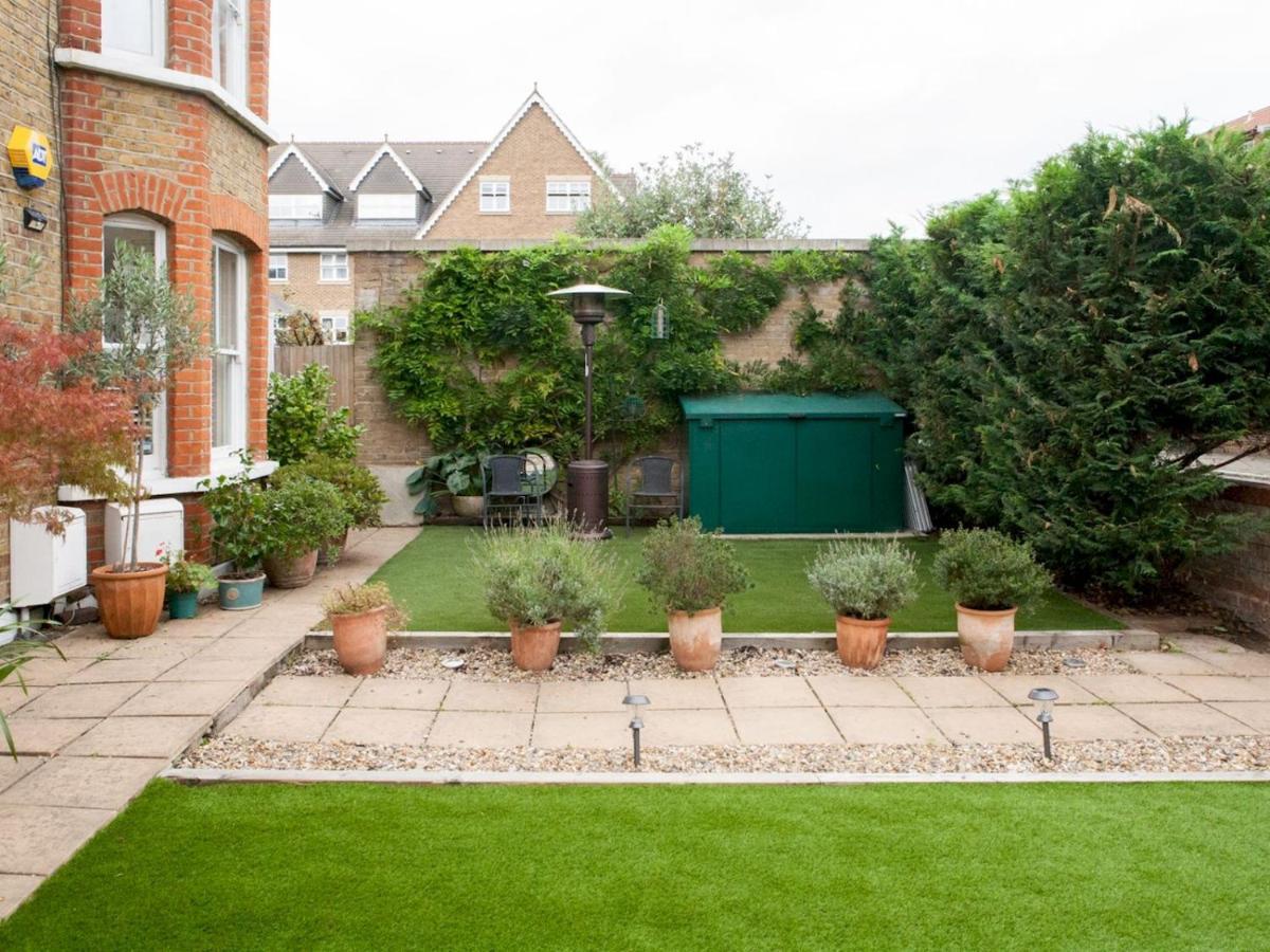 Pass The Keys Garden In Stockwell Appartement Londen