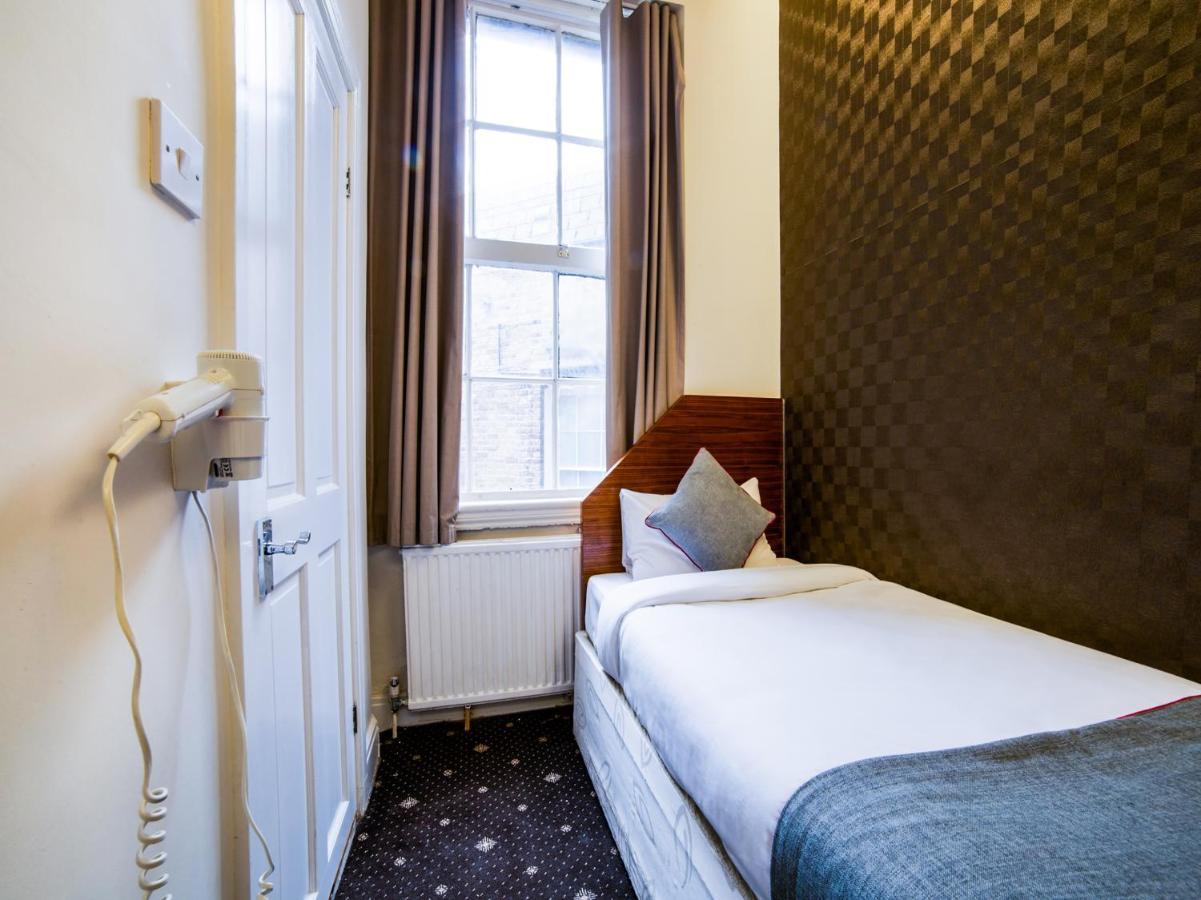The Park Hotel 2*
