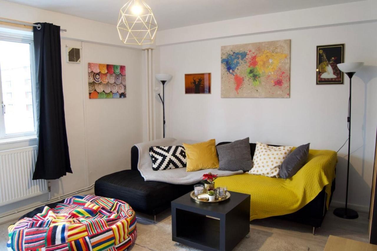 Apartment Modern 1 Bedroom In Shadwell With Balcony