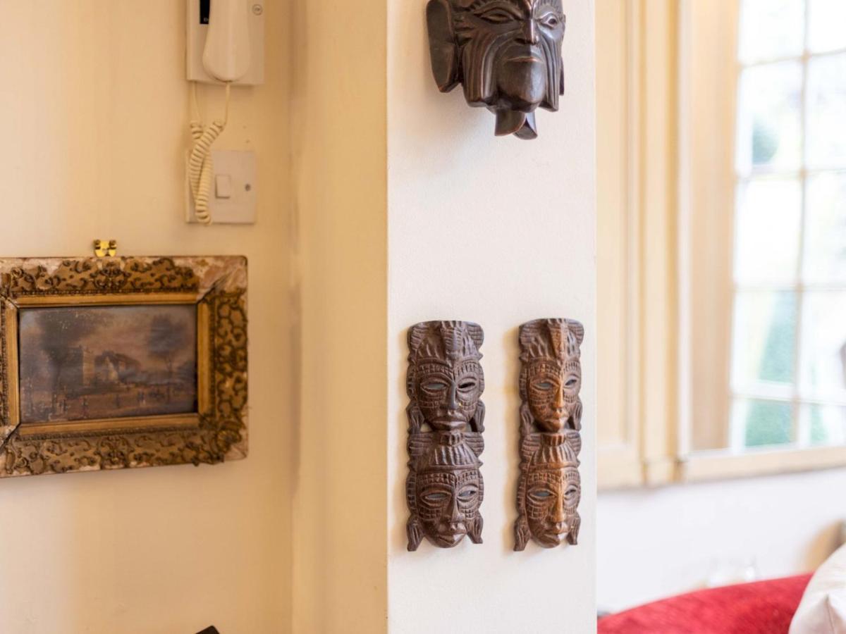 Appartement Pass The Keys Split-floors Antique In Portobello Road *