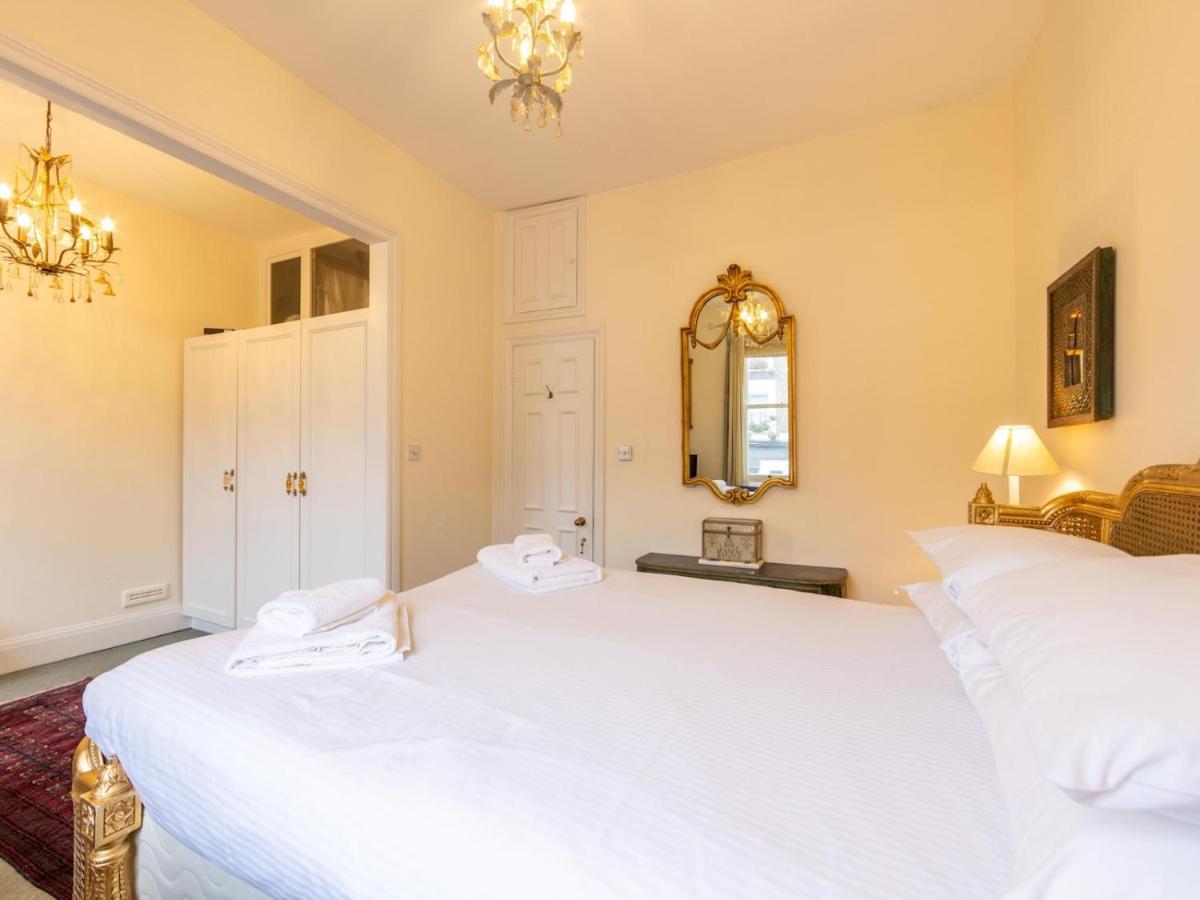 Appartement Pass The Keys Split-floors Antique In Portobello Road