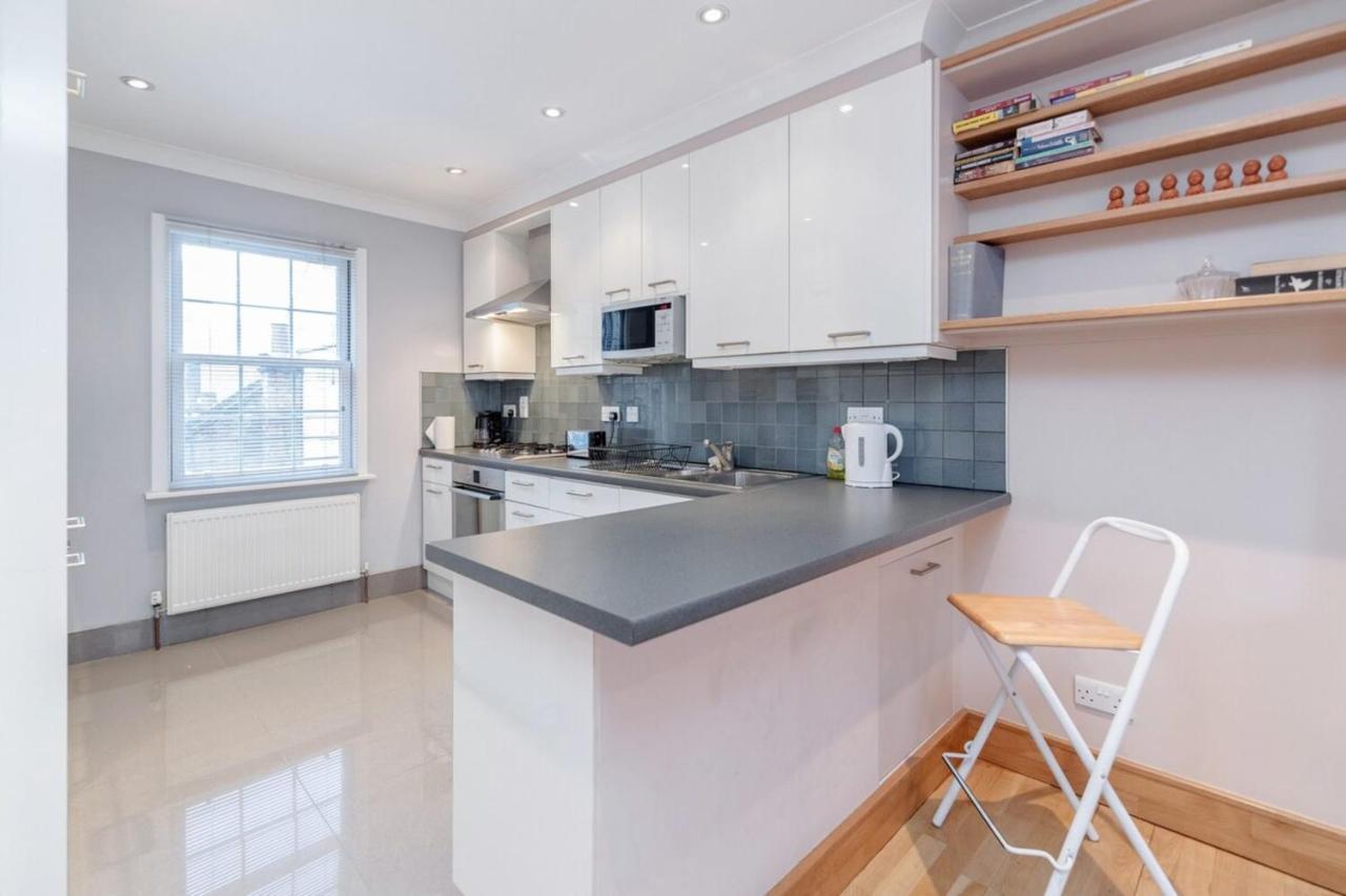 Lägenhet Beautiful 1 Bedroom In Victoria *
