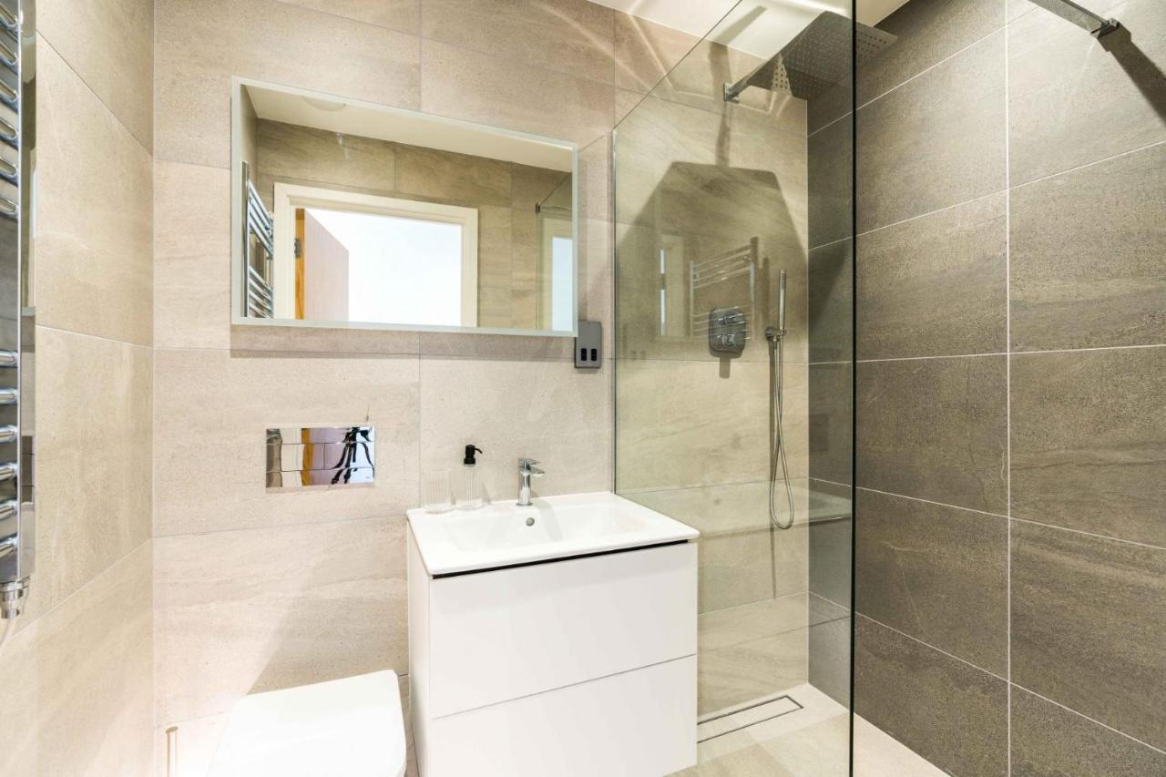 Luxury 2bd Flat Wterrace And Amazing Views Apartment London