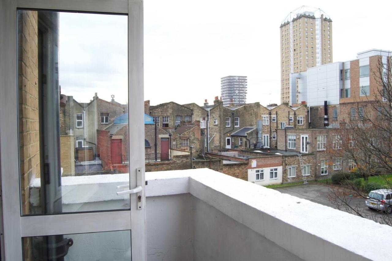 Modern 1 Bedroom In Shadwell With Balcony Apartment *