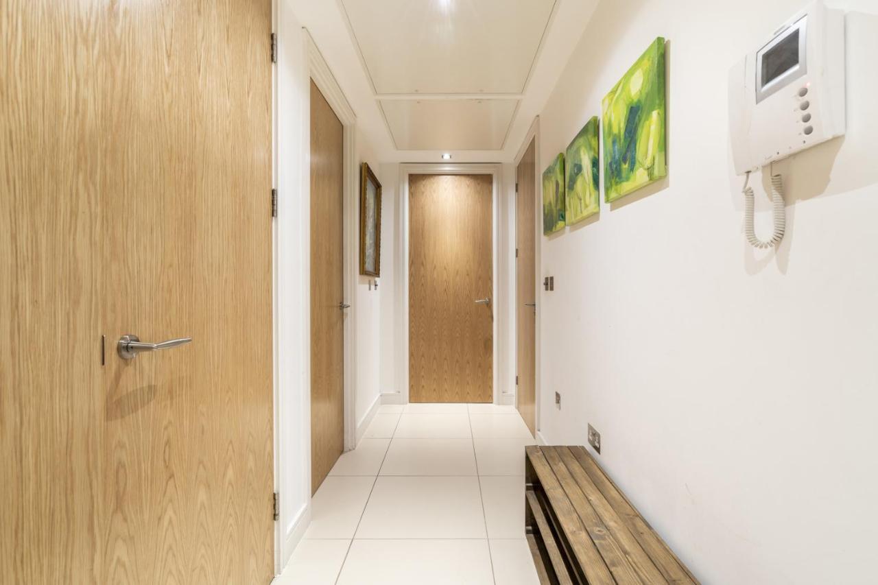 1br Penthouse Flat In East Appartamento