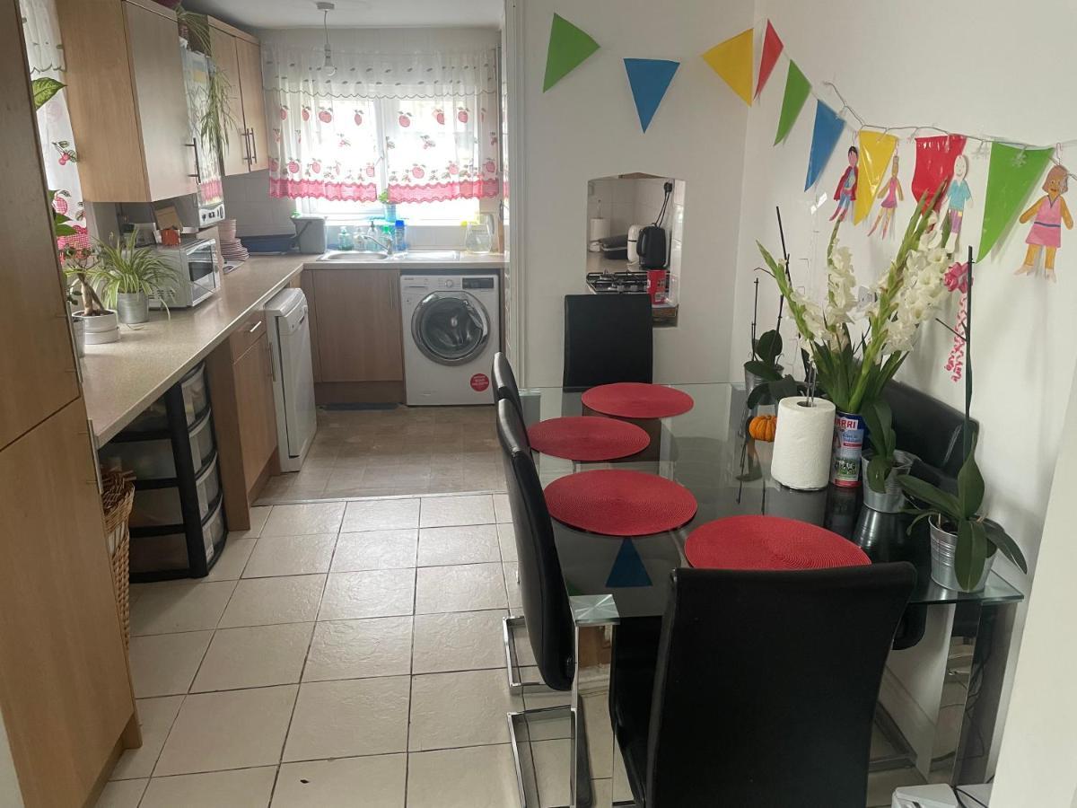 Friendly House London