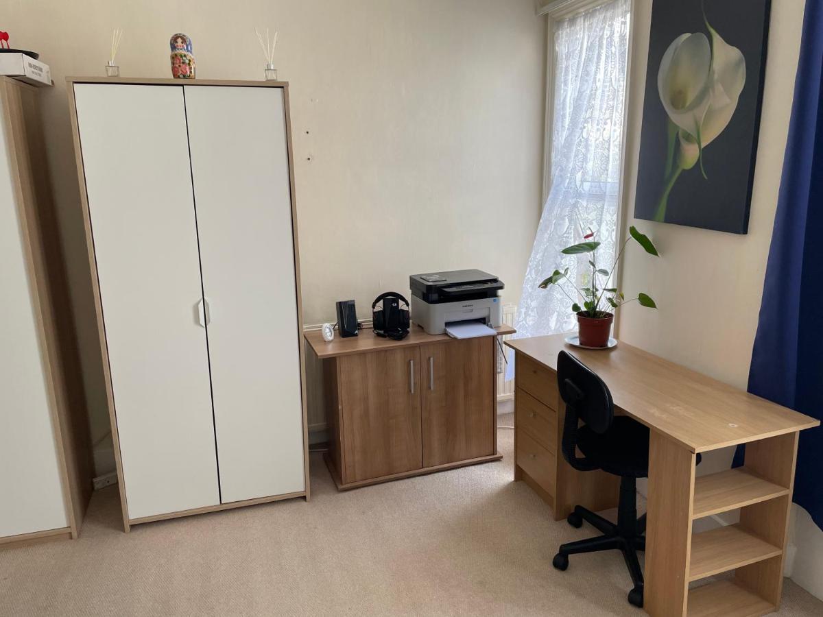 Friendly House * London